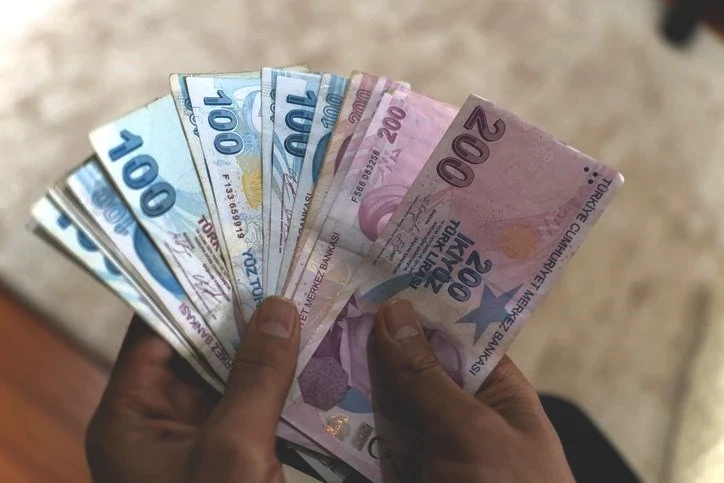 SGK emekli maaş farkları ödeme programı 2025 açıklandı mı? SSK, Bağ-Kur emekli maaş farkları ve zamlı maaşlar ne zaman yatacak? - 2