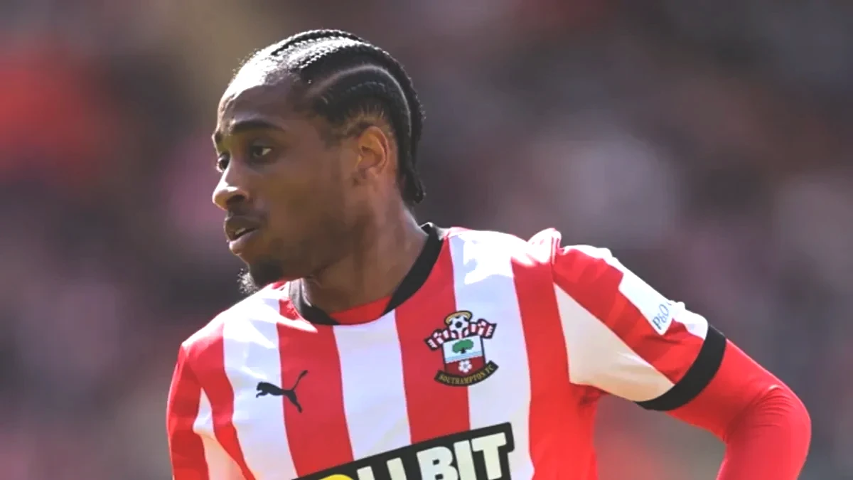 kyle-walker-peters-resmen-besiktasta-besiktas-transfer-haberleri.webp